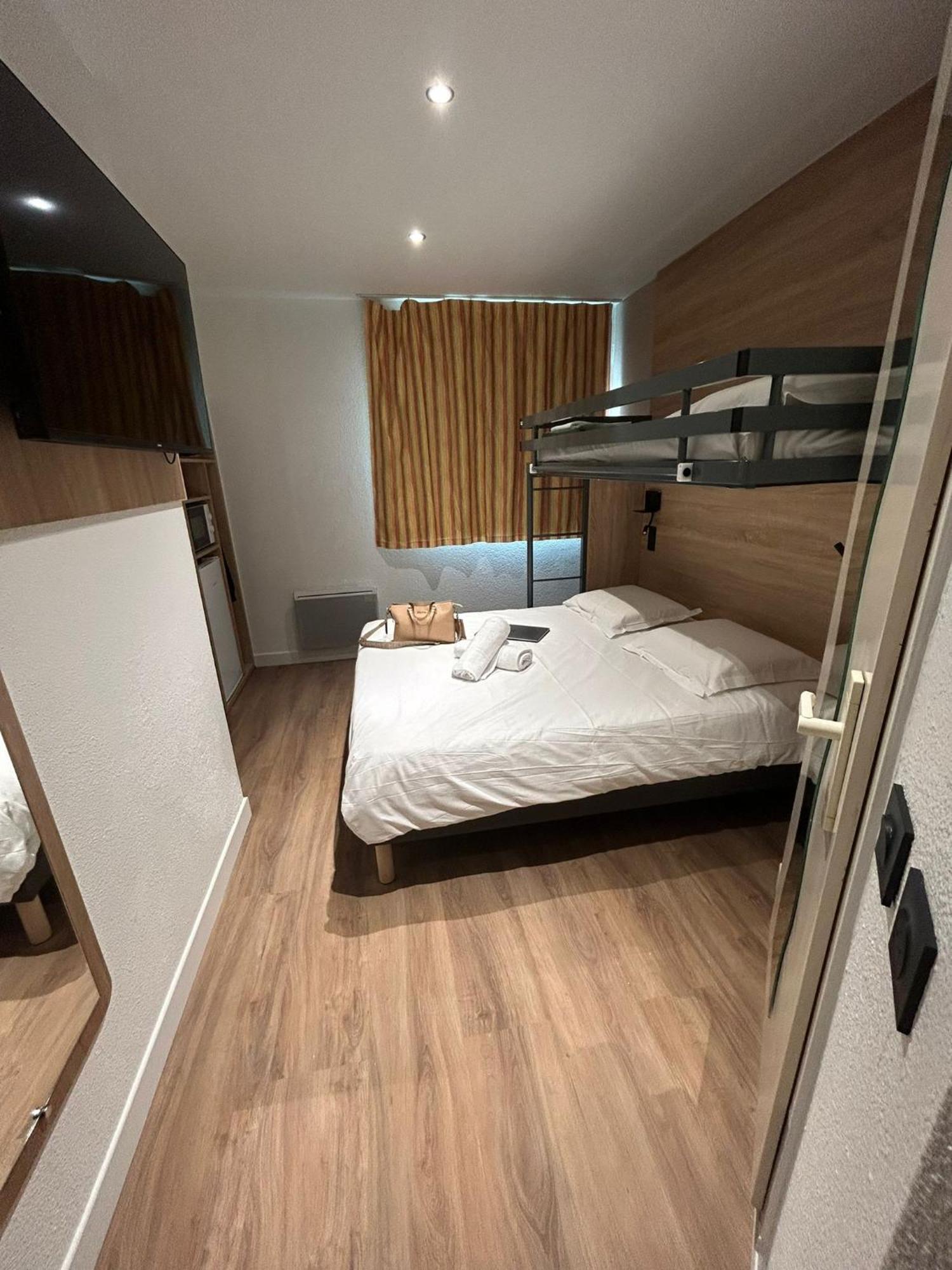 Kyriad Eco Lille Sud - Noyelles Godault Ngoại thất bức ảnh